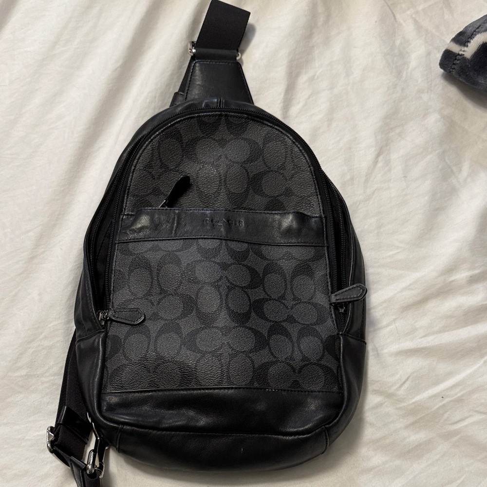 Coach crossbody bag - authentic